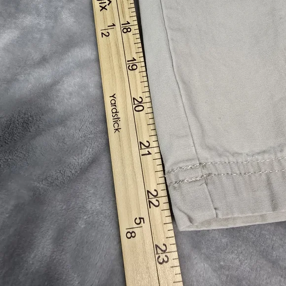 Columbia Off White Cropped Capris Womens Size 10 - Picture 4 of 9